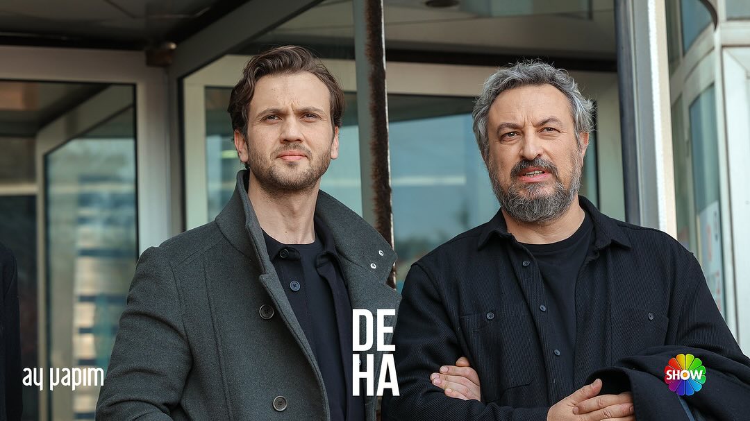 Aras Bulut İynemli and Onur Saylak in Deha