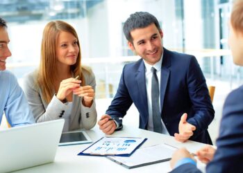 Dream Jobs by Country 

1.  India - Bank Manager
2.  USA - Real Estate 
3.  Chin