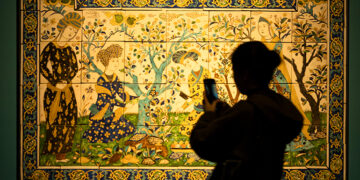 ByteDance's Doubao to Serve as AI Guide at Two Major Art Exhibitions in Pudong