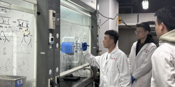 China-US Collaboration Creates Revolutionary Etching Method for Advanced Semiconductors