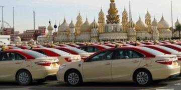 Dubai’s 2025 Lost-and-Found Stats Highlight Pakistani Taxi Drivers and More