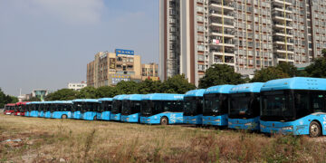 Foshan’s Hydrogen Bus Revolution Faces Rising Costs and Decreasing Rides