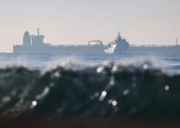 France Detains Indian Captain of Suspected Shadow Fleet Tanker