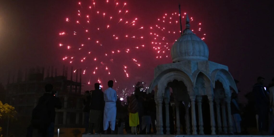 Global Fireworks Light Up the Sky to Welcome 2026