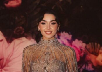 Hande Erçel Invited by Elie Saab and Valentino for Paris Fashion Week