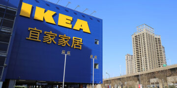 Ikea to Shut Seven China Stores Starting Next Month