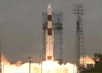 Indian Rocket Loses Control Post-Liftoff, Dealings Blow to ISRO