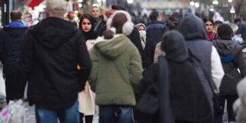 Iranian Embassy: Main Protesters Declare End of Legal Demonstrations