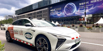 Shanghai Launches New Strategy to Promote Self-Driving Car Mass Production