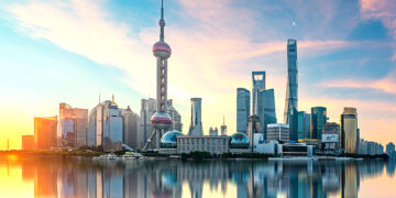 Shanghai’s Economy Grows Faster Than China’s Average After Nine Years