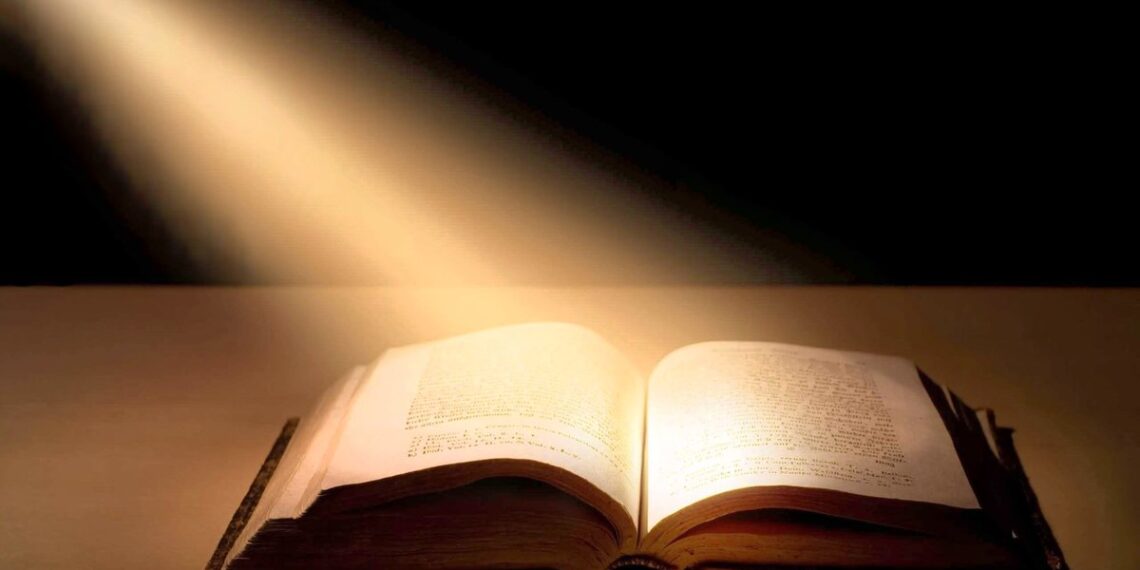 Top 10 Best Selling Books in History

1. , The Bible, 5B
2. , Little Red Book,