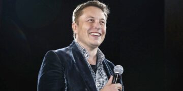 Richest in the World

1. The richest person in the world → Elon Musk
2. The rich