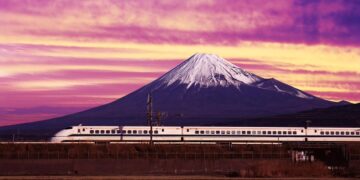 World’s Most Naturally Beautiful Countries

1.  Japan
2.  Nepal
3.  Italy
4.  Ma