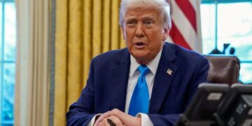 White House weighs military move for Greenland acquisition