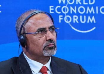 Yemeni Separatist Chief Bypasses Riyadh Talks Amid Southern Crisis