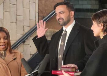 Zohran Mamdani makes history as NYC's first mayor to swear in on the Quran