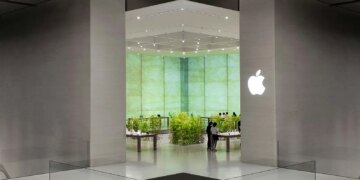 iPhone Market Share Surpasses Samsung