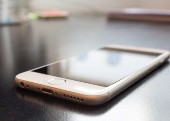 iphone 518101 960 720.jpg