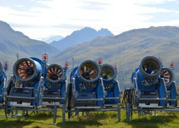 mountain 3366245 960 720.jpg