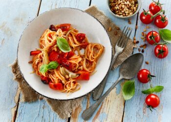 50 YouTube Channels Schools Don’t Want You To Know 

1.  Khan Academy – Math, Sc