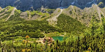 100 Greatest Warriors and Warrior Kings of All Time

1.  Achilles (Greek Mytholo