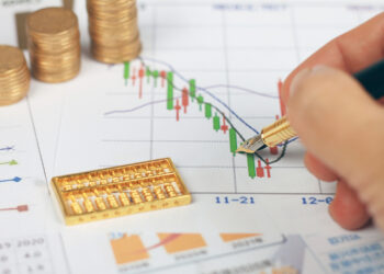 China’s 10-Year Treasury Yield Drops Under 1.8% in Three Months