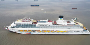 China’s First Indigenous Mega Cruise Ship Celebrates 1 Million Visitors