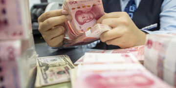 Chinese Yuan Surges past 6.84 to USD, Hits Nearly 3-Year Peak