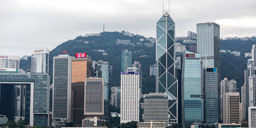 HK Seen as 'Super Connector' Boosting Mainland Firms’ Global Reach