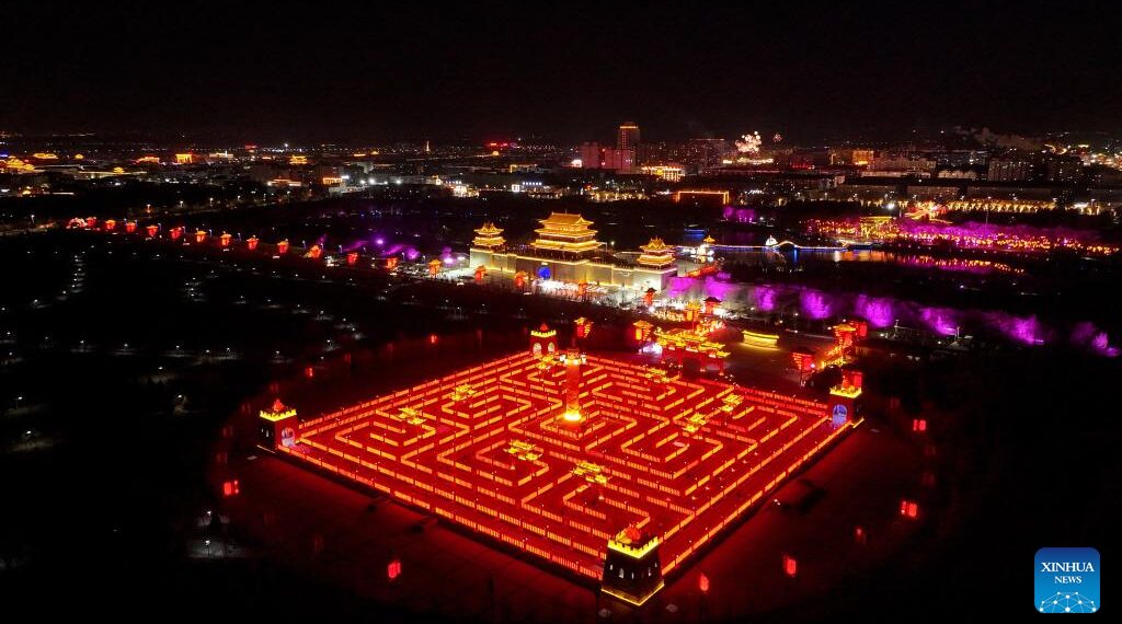 Lantern Decorations Spark Joy Across China During Spring Festival