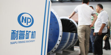 Naipu Falls After Dropping Stake in Colombia’s Alacrán Mining Deal