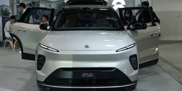 Nio to Recall 245,000+ EVs Over Software Glitch