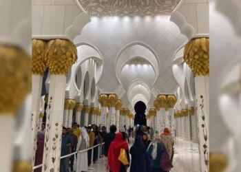 Sheikh Zayed Grand Mosque Breaks Visitor Record in 2025