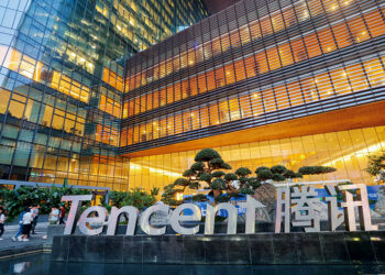 Tencent and Chinese Tech Stocks Fall on VAT Hike Rumor