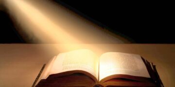 Top 10 Best Selling Books in History

1. , The Bible, 5B
2. , Little Red Book,