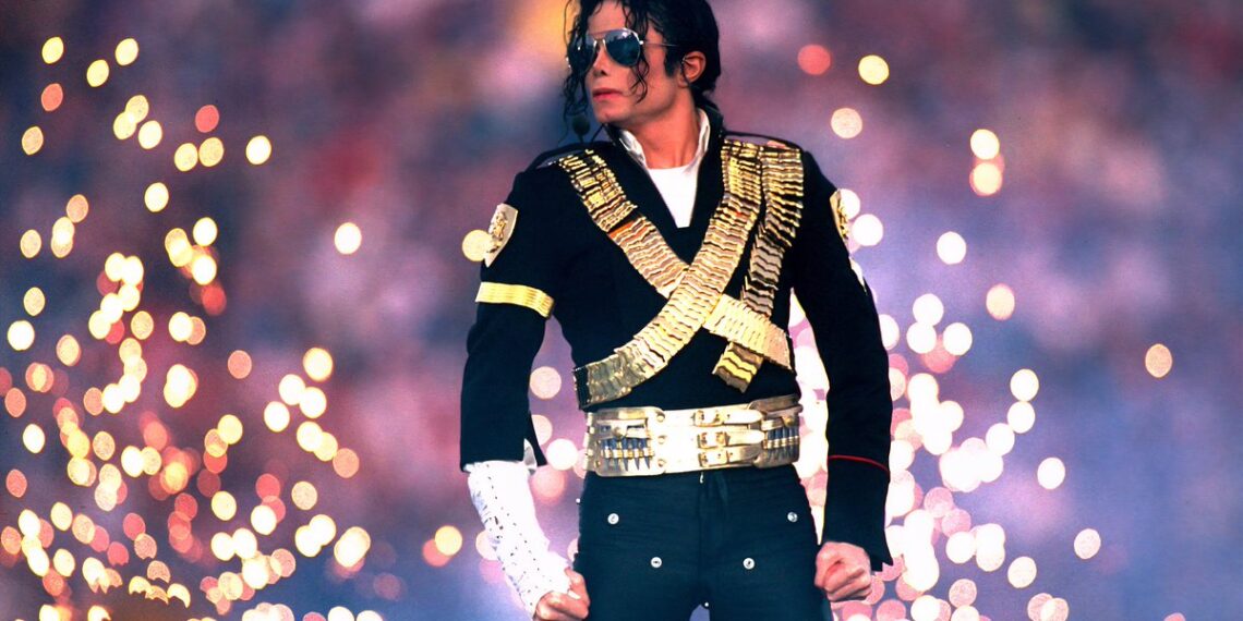 Top 16 All-Time Popstars 

1.  Michael Jackson - Signature song: Billie Jean
2.