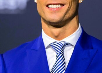 Top 50 Richest Athletes in the World 

1.  Michael Jordan – $3.6 Billion
2.  Vin