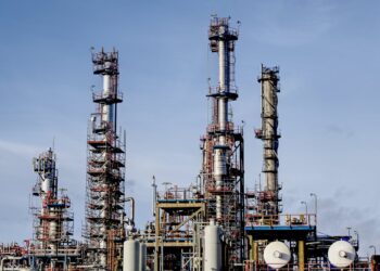 Top Producing Countries:

1.  Russia → Largest producer of natural gas
2.  Unite