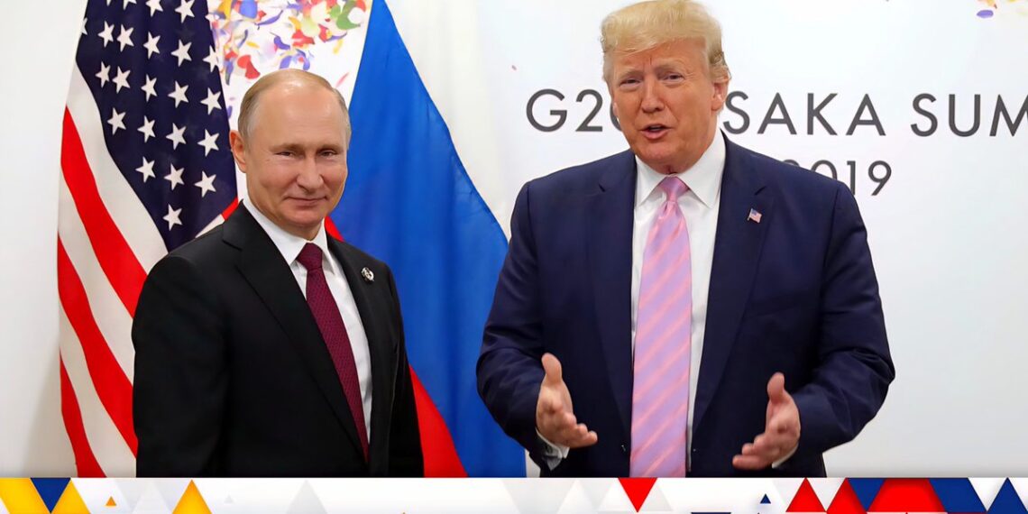 Richest Politicians in the World  

1.  Vladimir Putin - $200 Billion
2.  Alexan