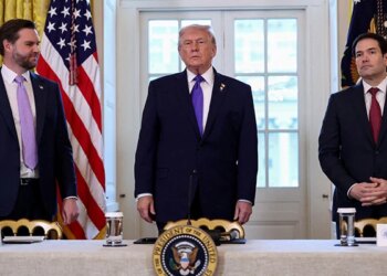 Trump Avoids Endorsing Vance or Rubio for 2028 Race