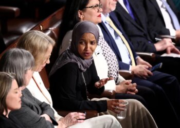 Trump Calls for Removal of Muslim Lawmakers Omar & Tlaib After Speech Dispute