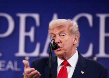 Trump gives Iran 10-15 days to renew nuclear deal