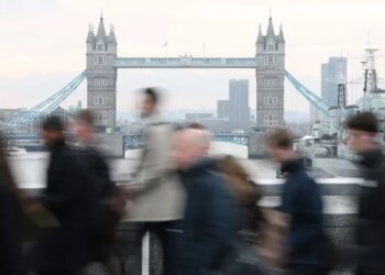 UK Youth Unemployment Strains Government Over Wage Promise