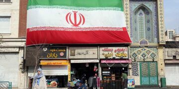 US Imposes Fresh Iran Oil Sanctions Soon After Talks End