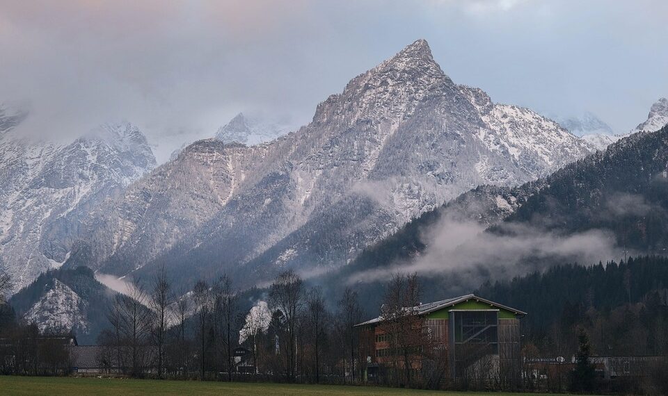 World Leaders by Age (2026)

1.  Paul Biya (92)
2.  Mahmoud Abbas (90)
3.  Salm