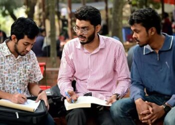 Bangladesh Closes Universities Early to Conserve Power During Energy Crisis