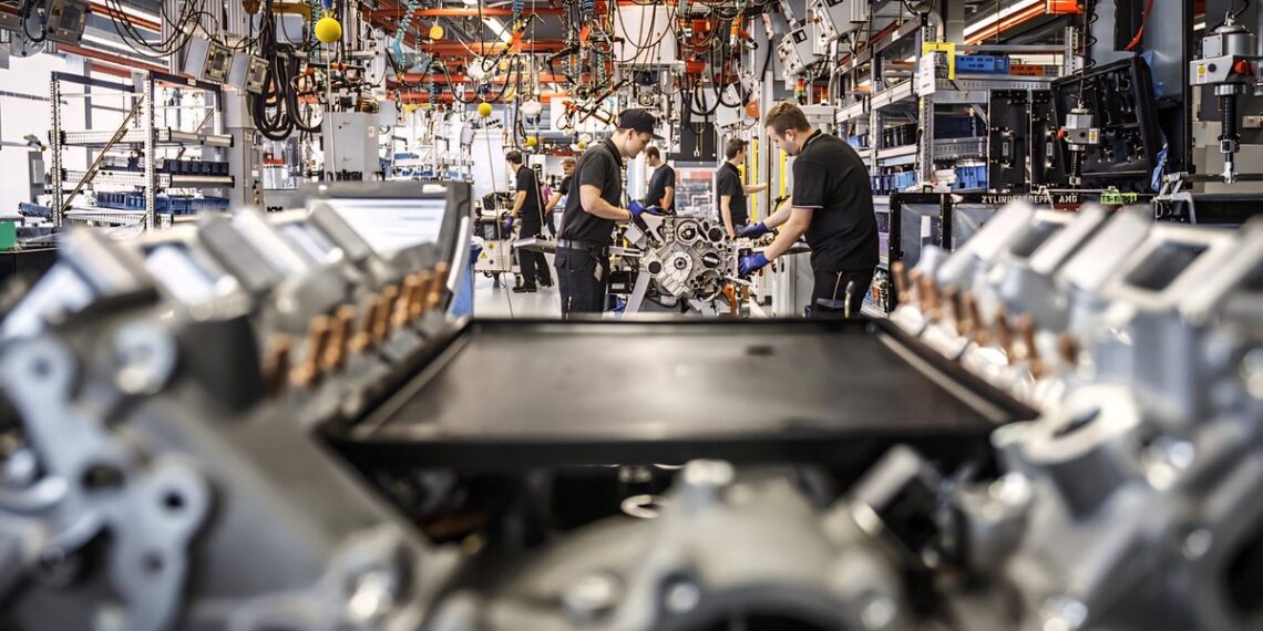 Top Manufacturing Companies

1.  Top car maker in the world → Toyota  
2.  Top p