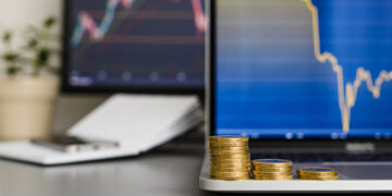 Chinese Government Bonds Increase, but Long-Term Challenges Loom Amid Middle East Tensions