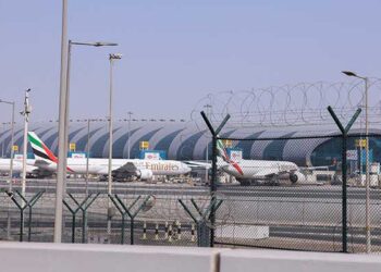 Dubai Airports resumes limited flights after 3-day closure