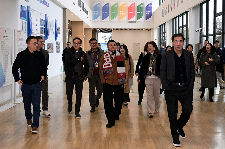Jack Ma Discusses Education in the AI Era with Alibaba & Ant Leaders